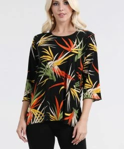 Tops Jostar Women's Stretchy Merrow Top Three Quarter Print-158BN-QRP1-W679