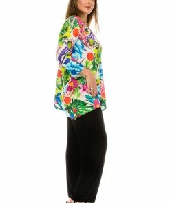 Quarter Sleeves Jostar Women's Stretchy V-Neck Binding Top 3/4 Sleeve Print-313BN-QRP1-D002