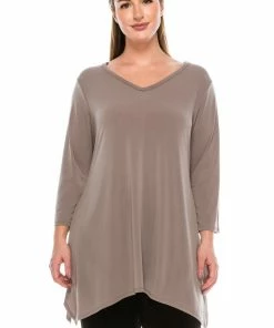 Tops Jostar Women's HIT V-Neck Quarter Sleeve Binding Top-313HT-QRS1