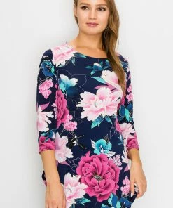 Jostar Women's HIT Rounded Bottom Tunic Top Quarter Sleeve Print-346HT-QRP1-W237 Quarter Sleeves