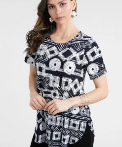 Jostar Women's HIT Rounded Bottom Tunic Top Short Sleeve Print, 346HT-SXP1-W197