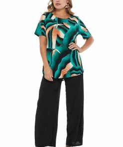 Tops Jostar Women's HIT Rounded Bottom Tunic Top Short Sleeve Print, 346HT-SXP-W226