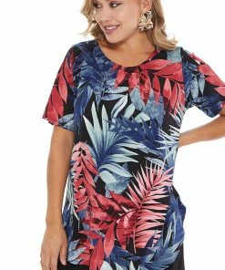 Tops Jostar Women's HIT Rounded Bottom Tunic Top Short Sleeve Print, 346HT-SXP-W230