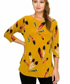 Jostar Women's HIT Rounded Bottom Tunic Top Quarter Sleeve Print-346HT-QRP1-W235 Quarter Sleeves