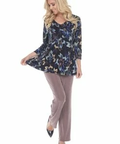 Jostar Women's Hit V-Neck Binding Tunic Top Quarter Sleeve Print-347HT-QRP1-W118 Quarter Sleeves