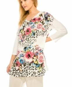 Jostar Women's V-Nk Binding Tunic Quarter Sleeve Rhinestones-347HT-QRU1-R-U182