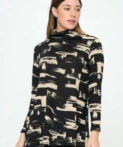 Jostar Mir Split Mock Neck Top-371MU-LRP1-F022