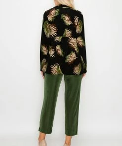 Jostar Women's Stretchy Print Mid Cut Jacket Long Sleeve Print Plus, 428BN-LXP-W002 Jackets