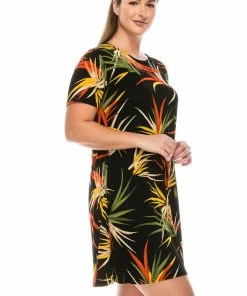 Jostar Women's Stretchy Missy Dress Short Sleeve Print, 704BN-SP-W679