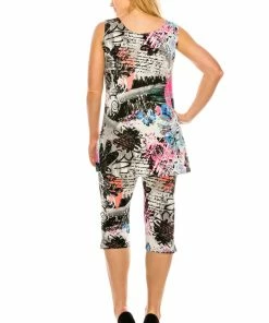 Jostar Women's Stretchy Tank Capri Set Sleeveless Plus Print, 902BN-TXP-W169 Pant Sets