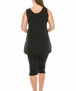 Jostar Women's Stretchy Tank Capri Set Sleeveless Plus Print, 902BN-TXP-W990