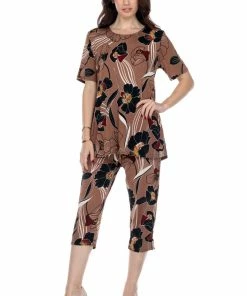 Jostar Women's Stretchy Capri Pants Set Short Sleeve Plus Print, 903BN-SXP-W239