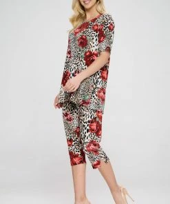 Jostar Women's Stretchy Capri Pant Set Short Sleeve Print-903BN-SRP1-W307 Pant Sets