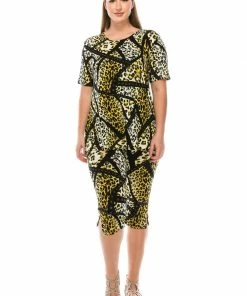 Pant Sets Jostar Women's Stretchy Capri Pants Set Short Sleeve Plus Print, 903BN-SXP-W115