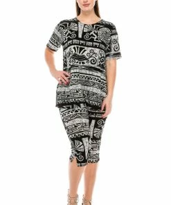 Jostar Women's Stretchy Capri Pants Set Short Sleeve Plus Print, 903BN-SXP-W901