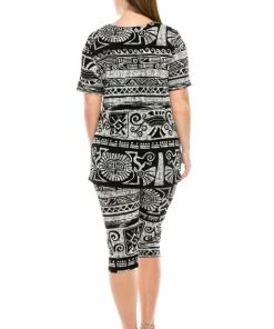 Jostar Women's Stretchy Capri Pants Set Short Sleeve Plus Print, 903BN-SXP-W901