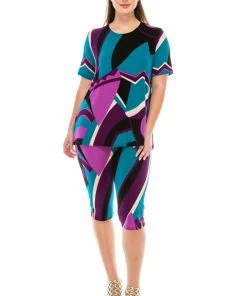 Jostar Women's Stretchy Capri Pants Set Short Sleeve Plus Print, 903BN-SXP-W077 Pant Sets