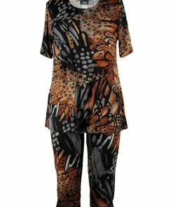 Plus Size Jostar Women's Stretchy Capri Pants Set Short Sleeve Plus Print, 903BN-SXP-W207